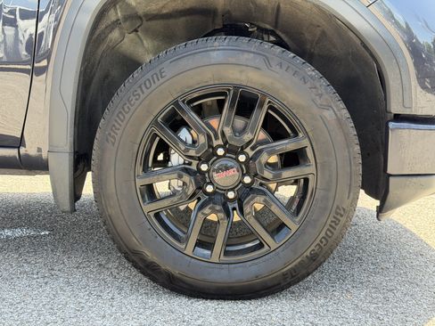 Used 2025 GMC Sierra 1500 Elevation AWD/4WD image 13