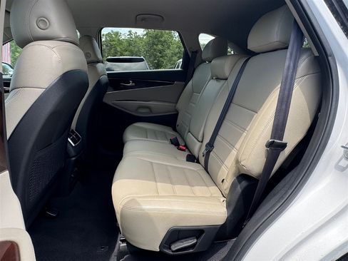 Used 2017 Kia Sorento AWD w/ LX V6 Convenience Package image 20