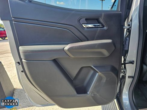 Used 2026 Chevrolet Colorado Z71 w/ Technology Package AWD/4WD image 31