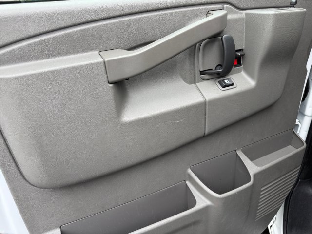 Used 2023 Chevrolet Express 3500 LS w/ Cold Climate Package RWD image 10