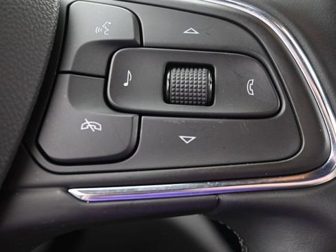 Used 2025 Buick Envista Avenir FWD image 30