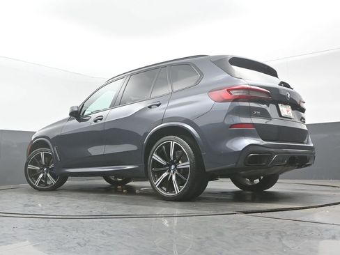 Used 2022 BMW X5 M50i AWD/4WD image 31