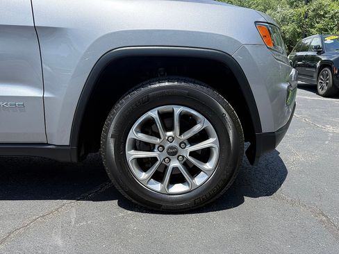 Certified 2016 Jeep Grand Cherokee Limited AWD/4WD image 10