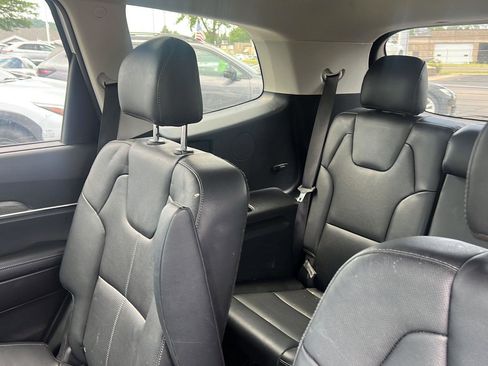 Used 2022 Kia Telluride EX w/ EX Premium Package AWD/4WD image 20