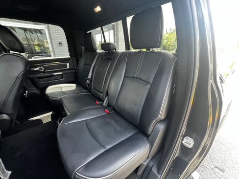 Used 2016 RAM 1500 4x4 Crew Cab Laramie Longhorn image 19