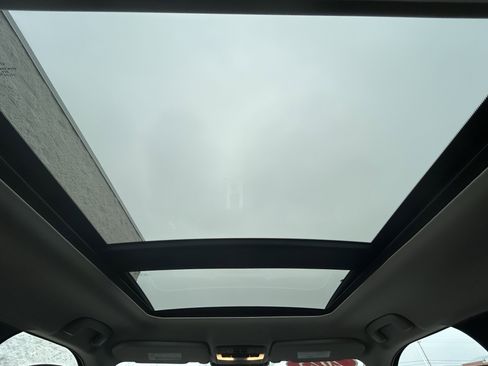 Used 2023 Mitsubishi Outlander SEL image 20