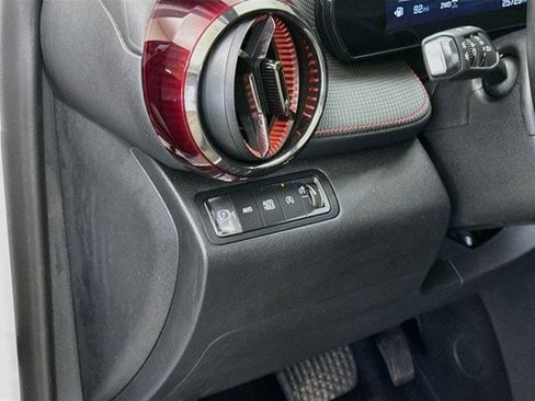 Used 2025 Chevrolet Equinox RS w/ Safety and Technology Package AWD/4WD image 11