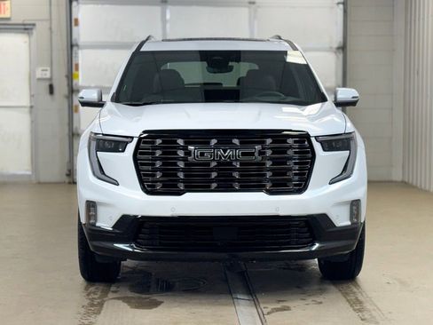 New 2026 GMC Acadia Denali Ultimate w/ LPO, Floor Liner Package image 2