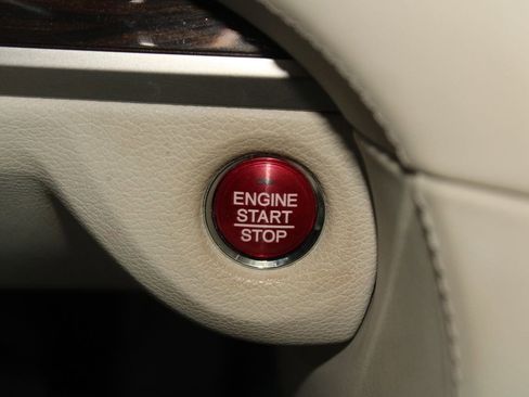 Used 2015 Acura RLX w/ Technology Package FWD image 30