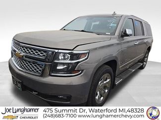 Used 2017 Chevrolet Suburban LT w/ LT Signature Package video 2