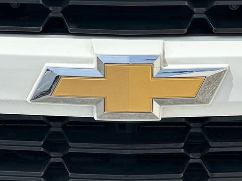 Certified 2018 Chevrolet Silverado 1500 Custom w/ Custom Value Package image 34