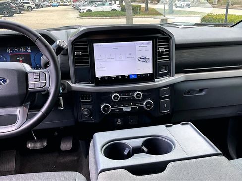Used 2025 Ford F150 XLT w/ Equipment Group 301A Standard AWD/4WD image 7