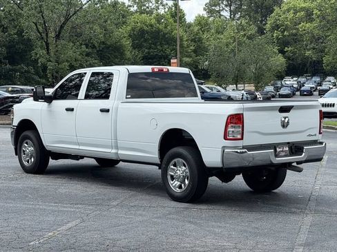 Used 2024 RAM 2500 Tradesman w/ Chrome Appearance Group AWD/4WD image 3