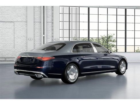 Certified 2024 Mercedes-Benz Maybach S 680 4MATIC image 21