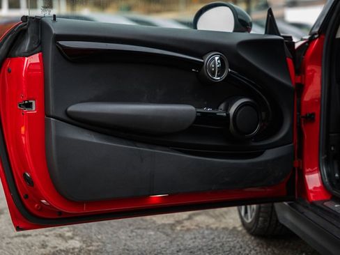 Used 2019 MINI Cooper S image 36