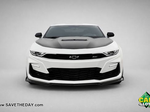 Used 2022 Chevrolet Camaro SS RWD image 11