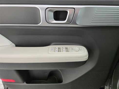 Used 2024 Hyundai Santa Fe SEL image 24