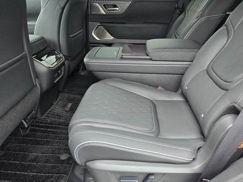 New 2026 INFINITI QX80 Autograph w/ Premium Cargo Package image 31