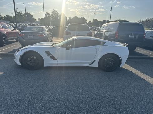 Used 2017 Chevrolet Corvette Grand Sport RWD image 7