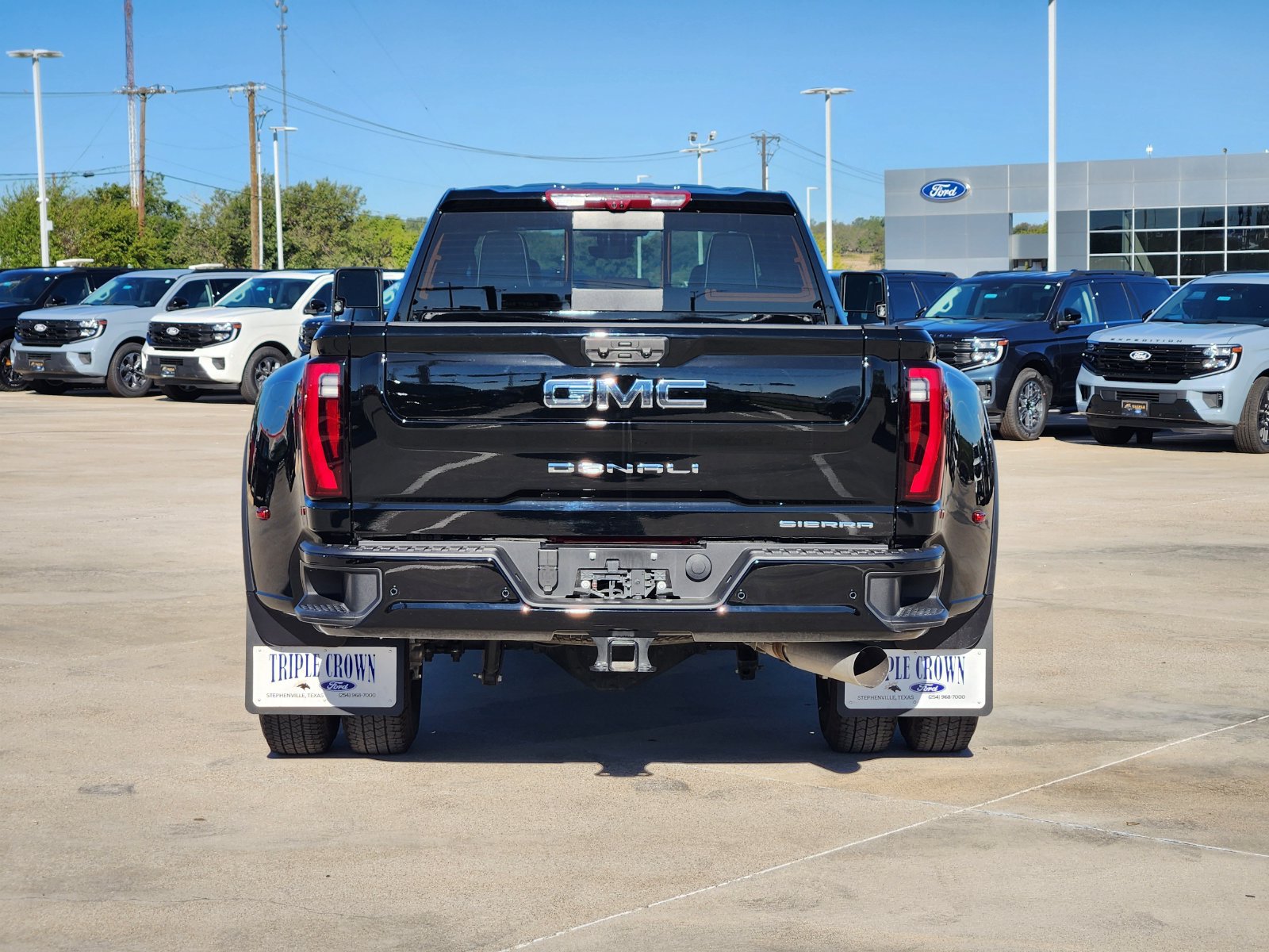 Used 2026 GMC Sierra 3500 Denali Ultimate AWD/4WD image 8