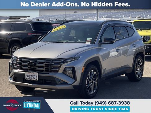 Certified 2025 Hyundai Tucson Limited AWD/4WD image 12