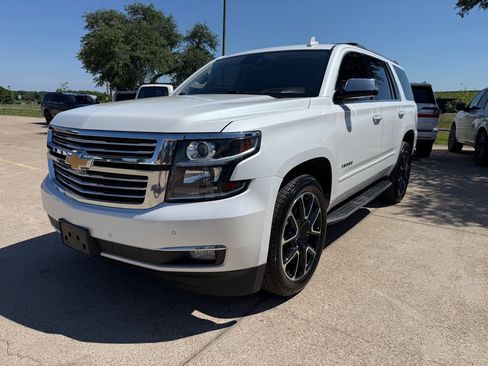 Used 2017 Chevrolet Tahoe Premier RWD image 3