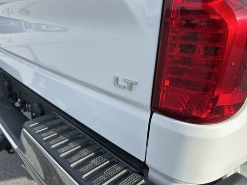 New 2026 Chevrolet Silverado 1500 LT image 12