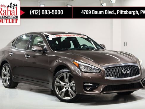 Used 2016 INFINITI Q70 3.7 w/ Sport Package image 1