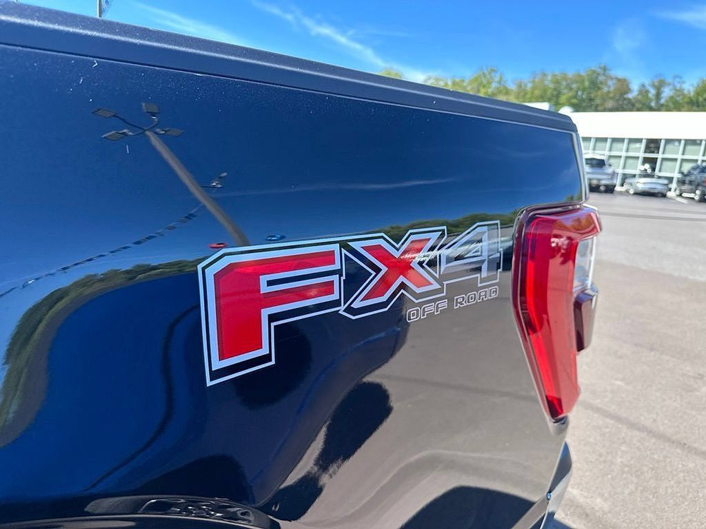 Used 2021 Ford F150 Lariat w/ Max Trailer Tow Package AWD/4WD image 10