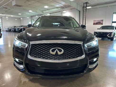 Used 2019 INFINITI QX60 Luxe AWD/4WD image 2