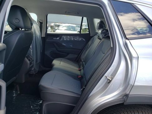 New 2026 Volkswagen Tiguan SE AWD/4WD image 7