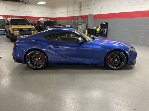 Used 2025 Toyota Supra Premium image 11