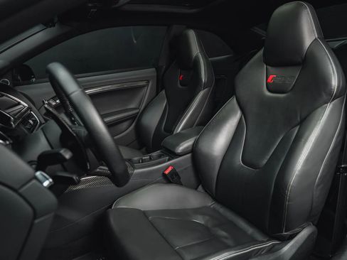 Used 2013 Audi RS 5 Coupe w/ Audi MMI Navigation Plus Pkg image 36