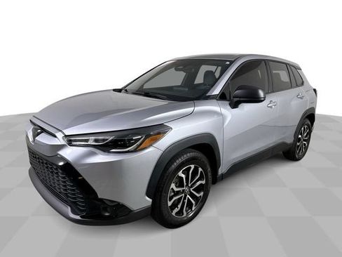 Used 2025 Toyota Corolla Cross AWD Hybrid image 1