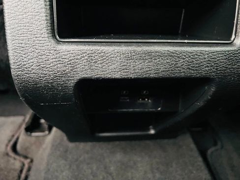 Used 2022 Mitsubishi Outlander SEL Black Edition FWD image 23