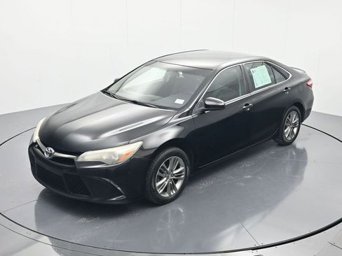 Used 2016 Toyota Camry SE FWD image 28