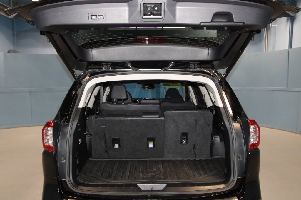 Used 2023 Subaru Ascent Limited AWD/4WD image 39