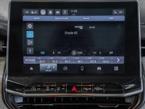 Certified 2022 Jeep Compass Latitude w/ Sun and Sound Group AWD/4WD image 22