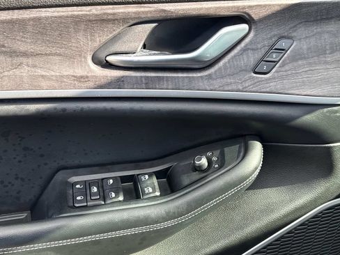 Used 2022 Jeep Grand Cherokee Limited RWD image 22