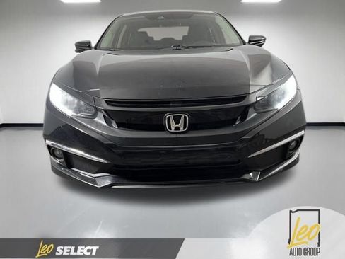 Used 2019 Honda Civic EX image 2