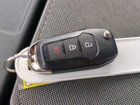 Used 2023 Ford F250 XL w/ STX Appearance Package image 33