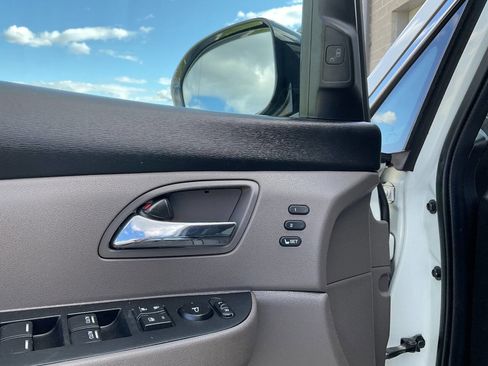 Used 2014 Honda Odyssey Touring Elite image 29