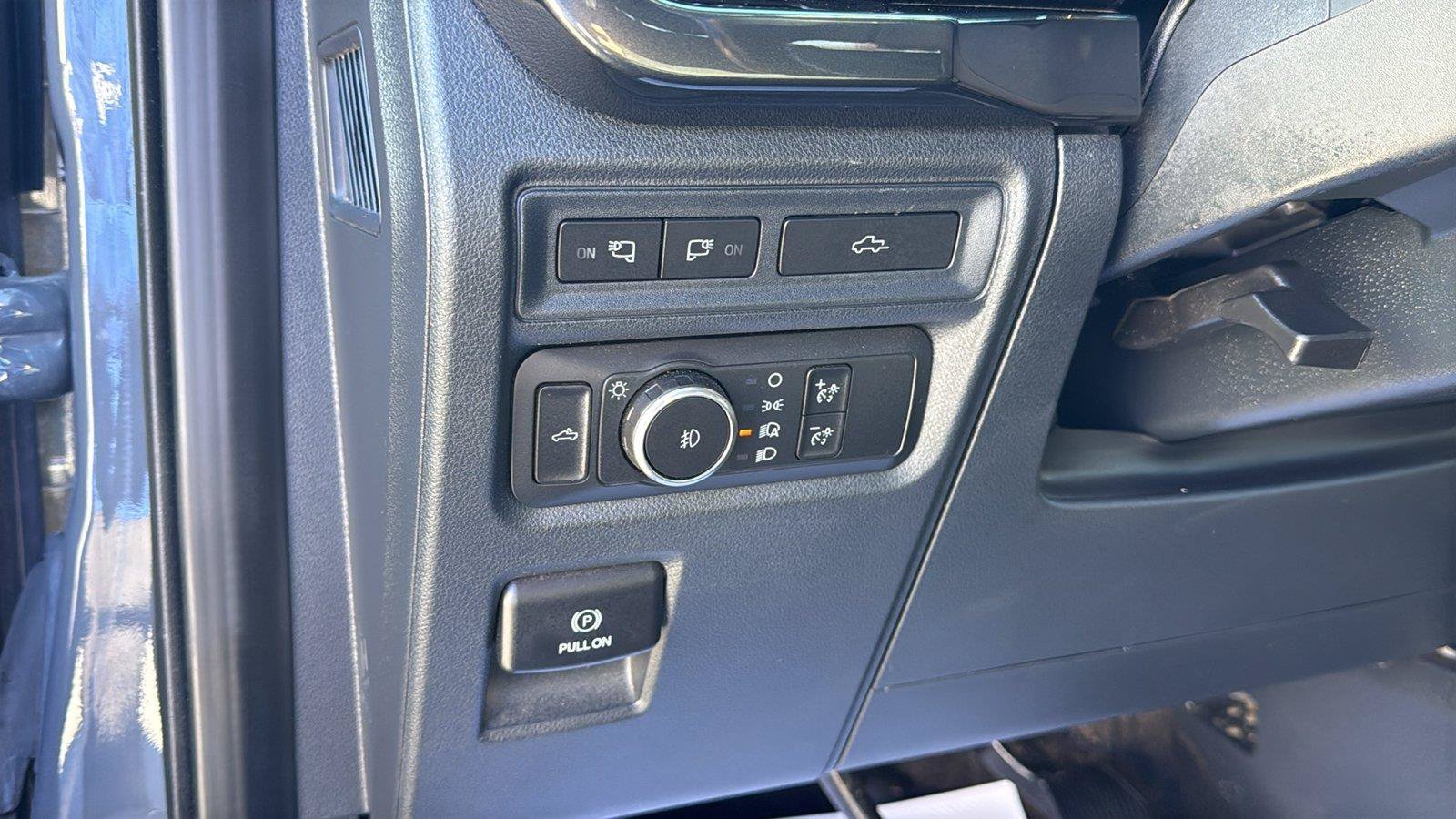 Used 2021 Ford F150 XLT w/ Equipment Group 302A High AWD/4WD image 19