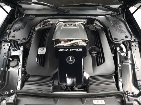 Certified 2024 Mercedes-Benz SL 63 AMG 4MATIC w/ Manufactur Interior Package image 37