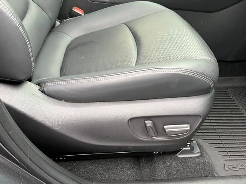 Used 2023 Toyota RAV4 Limited image 14