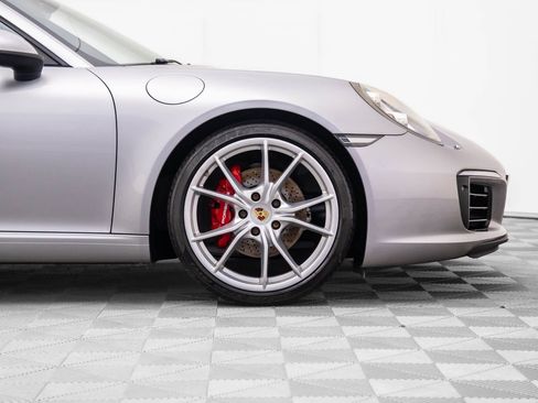Used 2017 Porsche 911 Carrera image 30
