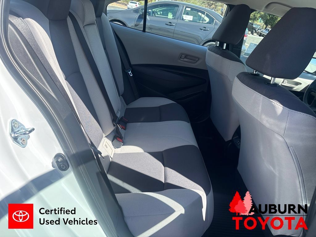 Certified 2026 Toyota Corolla LE FWD image 28