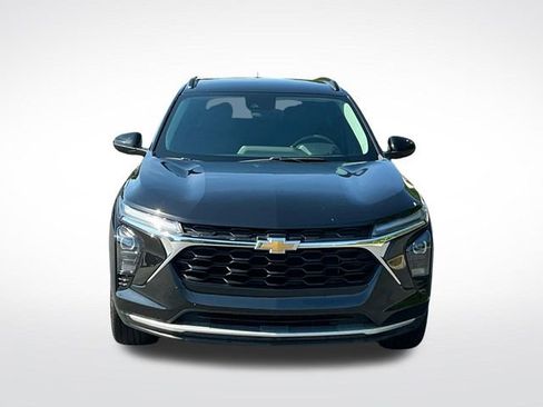 Used 2024 Chevrolet Trax LT FWD image 8