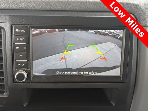 Used 2020 Nissan NV 3500 S image 23