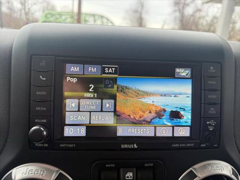 Certified 2017 Jeep Wrangler Unlimited Sahara w/ Connectivity Group image 21